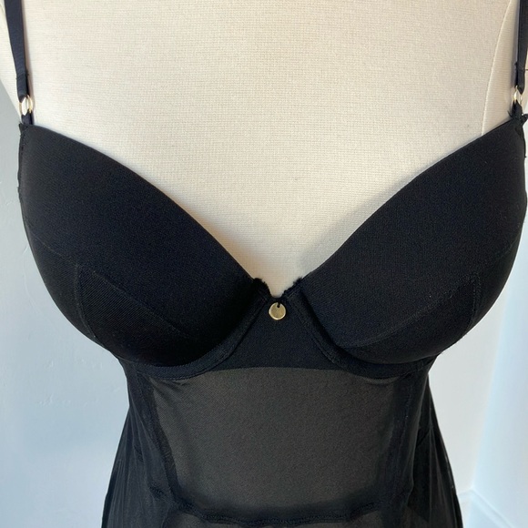 H&M Black Shapewear Bodysuit with Sweetheart Neckline lingerie Teddy - Picture 5 of 9